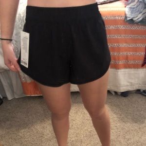 Lululemon sure fire shorts!!